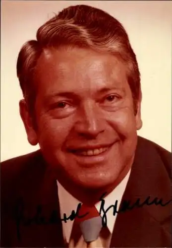 Foto Portrait Gerhardt Braun, CDU MdB, Autogramm