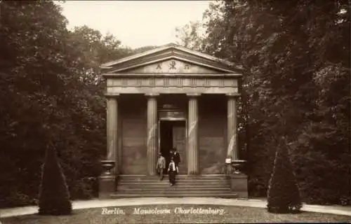 Ak Berlin Charlottenburg, Mausoleum