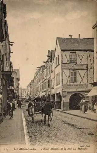 Ak La Rochelle Charente Maritime, Vieilles Maisons de la Rue des Merciers