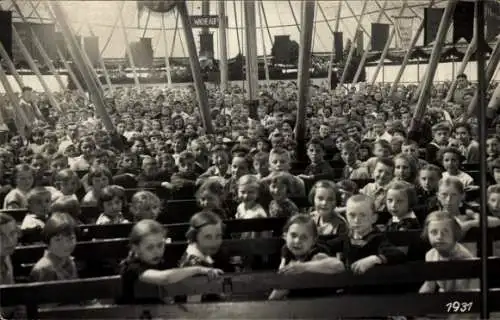 Foto Ak Auerbach im Vogtland, Zeltmission, Kinder, Gruppenbild