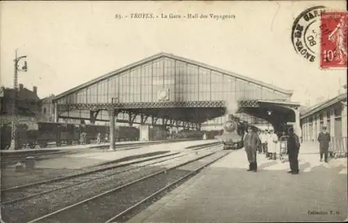 Ak Troyes-Aube, Gare, Hal des Voyageurs