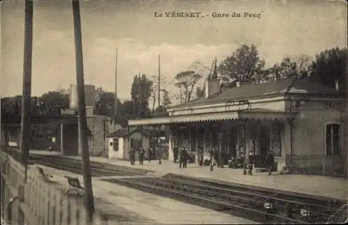 Ak Le Vésinet Yvelines, Bahnhof, Gleisseite, Gare du Pecq