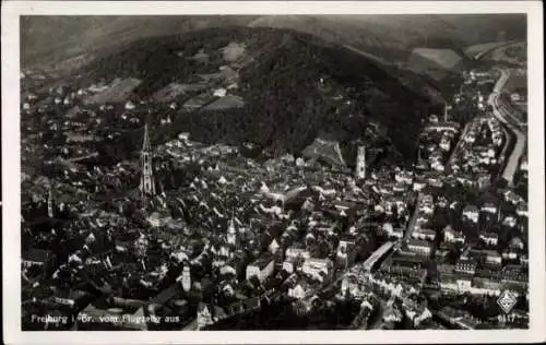 Ak Freiburg im Breisgau, Panorama vom Flugzeug aus