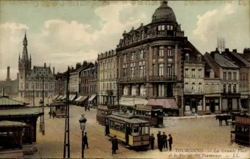 Ak Tourcoing Nord, La Grande Place, le Station des Tramways