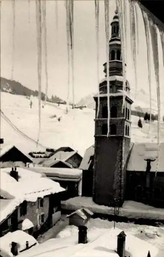 Ak La Clusaz Haute Savoie, le clocher a travers les stalactites de glace, Winter