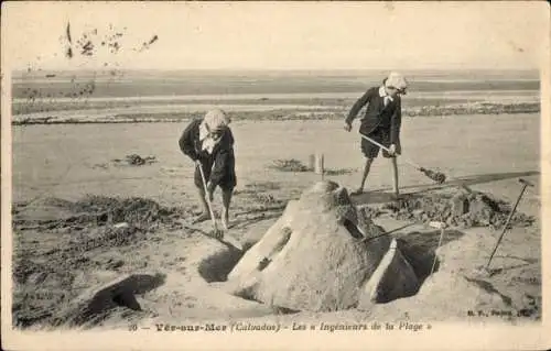 Ak Ver sur Mer Calvados, Kinder am Strand, Sandburg