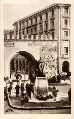 Ak Tunis Tunesien, Place Cardinal-Lavigerie