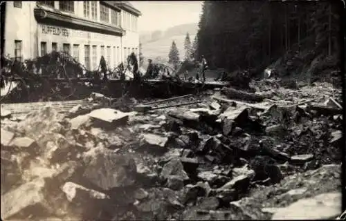 Foto Ak Johanngeorgenstadt ?, Klavier-Fabrik Hupfeld, Gebr. Zimmermann, Unwetterschäden