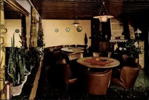 Ak Isselhorst Gütersloh in Westfalen, Gastwirtschaft, Rolf Ortmeyer, Gastraum