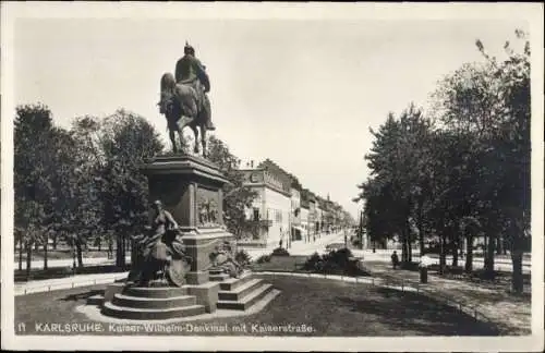 Ak Karlsruhe in Baden, Kaiser-Wilhelm-Denkmal mit Kaiserstraße