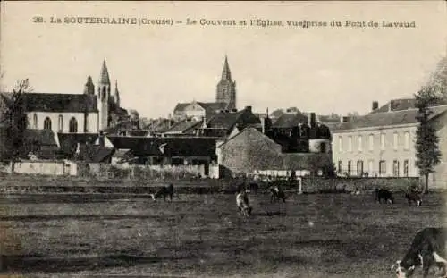 Ak La Souterraine Creuse, Le Couvent, l'Eglise, vue prise du Pont de Lavaud