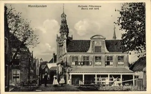 Ak Monnikendam Waterland Nordholland Niederlande, Börse mit Kirche
