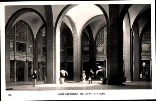 Ak Johannesburg Südafrika, Bahnhof, Innenansicht