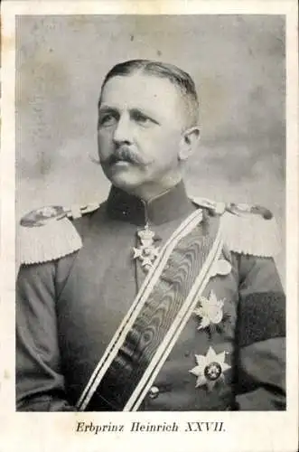 Ak Erbprinz Heinrich XXVII, Reuß jüngere Linie, Portrait, Uniform, Orden