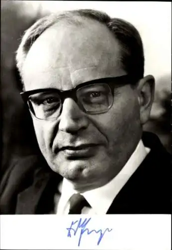 Ak Dr. Richard Jaeger, MdB, Politiker, Porträt, Autogramm