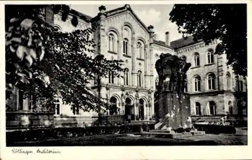 Ak Göttingen, Auditorium, Denkmal