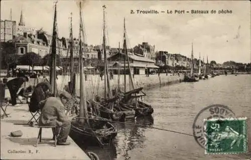 Ak Trouville Calvados, Le Port, Bateaux de peche