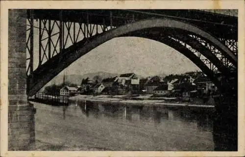 Ak Maribor Marburg an der Drau Slowenien, Blick durch die Brücke