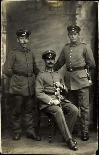 Set von 10 Fotos, Soldat, Kaiserreich, Säbel, Offiziers-Uniform, Schirmmütze, Standportrait