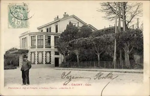 Ak Gagny Seine Saint Denis, Gare, exterieur