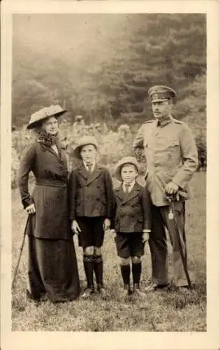 Ak Hessischer Opfertag, Großherzog Ernst Ludwig mit Familie