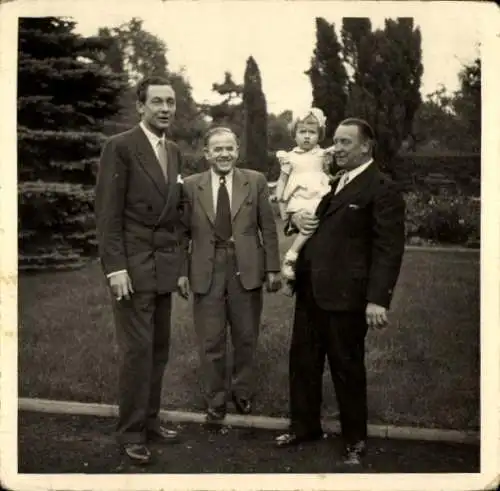 Foto Ernst August von Hannover, Adelshaus Braunschweig-Lüneburg, Adlige, Jahr 1952