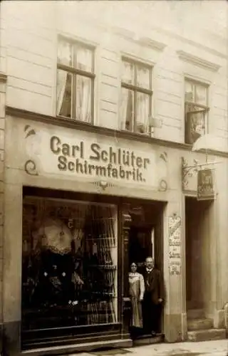 Foto Ak Burg bei Magdeburg, Schirmfabrik von Carl Schlüter