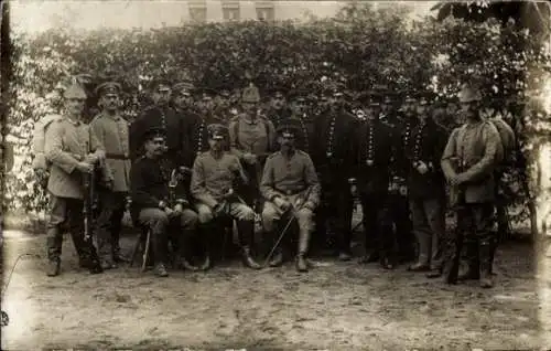 Foto Ak Potsdam in Brandenburg, Garde-Jäger Ers.-Batl., Deutsche Soldaten in Uniformen, I WK