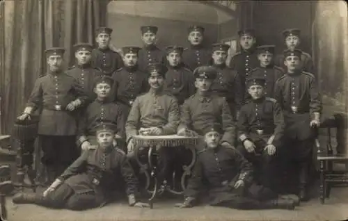 Foto Ak Olsztyn Allenstein Ostpreußen, Landwehr Infanterie Regiment 13, Ausbilder