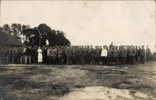 Foto Ak Kaliningrad Königsberg Ostpreußen, Infanterie Regiment 59, Deutsche Soldaten in Uniformen