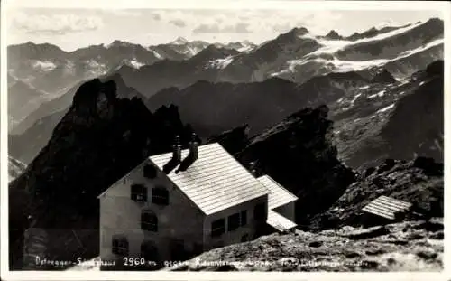 Ak Hinterbichl Prägraten am Großvenediger in Tirol, Defregger-Schutzhaus