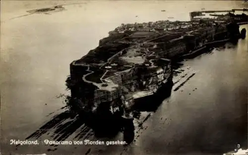 Ak Nordseeinsel Helgoland, Panorama von Norden, Fliegeraufnahme