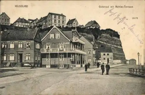 Ak Nordseeinsel Helgoland, Oststrand mit Mathies Terrassen