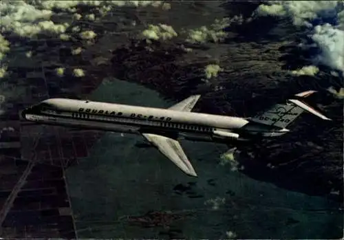 Ak Passagierflugzeug, McDonnell Douglas DC 9 4