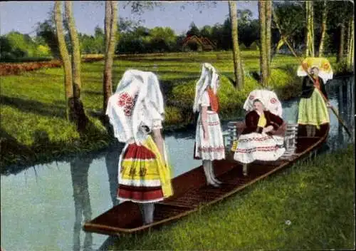 Ak Spreewald, Spreewälderinnen in Tracht, Kahn