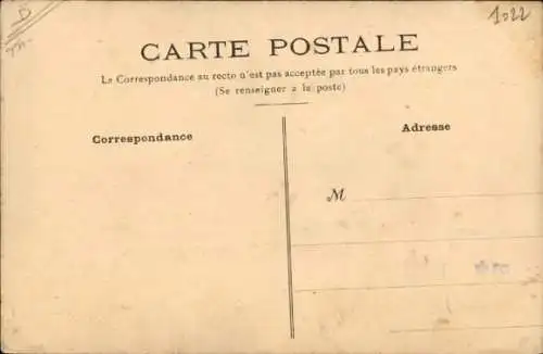 Ak Glückwunsch Ostern, Küken auf einer Wiese