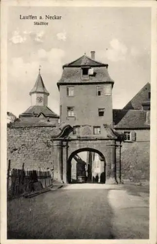 Ak Lauffen am Neckar, Stadttor