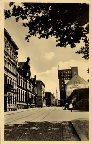 Ak Gera in Thüringen, Partie an der Schlossstraße, Hotel Stadt Dresden, Bank für Handwerk u. Gewerbe