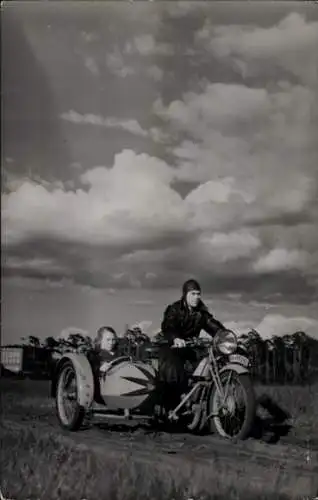 Foto Ak Motorrad mit Beiwagen, Kennzeichen IA-96262