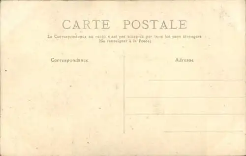 Ak stehender Frauenakt, Rosen