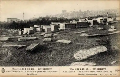 Ak Thessaloniki Griechenland, La ville vue prise des cimetières israelites, Jüdischer Friedhof