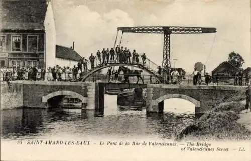 Ak Saint Amand les Eaux Nord, Le Pont de la Rue de Valenciennes