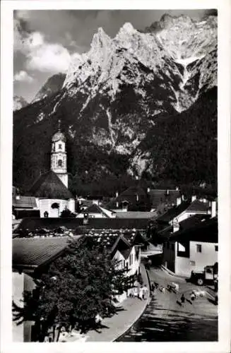 Ak Mittenwald in Oberbayern, Detailansicht, Kirchturm, Karwendel