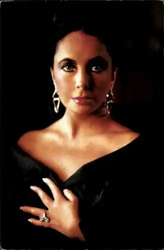 Ak Schauspielerin Elizabeth Taylor, Portrait