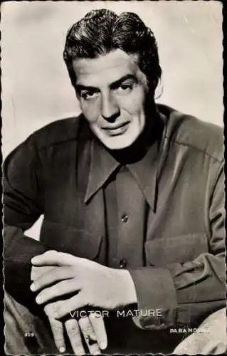 Ak Schauspieler Victor Mature, Portrait, Les Carbones Korès Carboplane