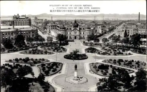 Ak Dairen Dailan China, Grand Square, Parkanlagen, Denkmal, Blick über die Stadt