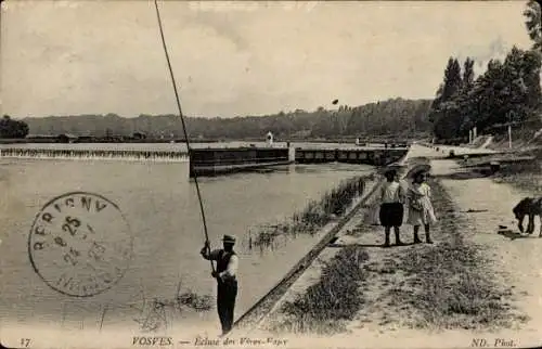 Ak Vosves Seine et Marne, Ecluse des Vives-Faux, Angler