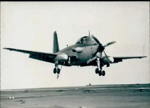 Foto Französisches Militärflugzeug Breguet BR.1050 Alize