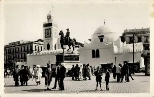 Ak Algier Algier Algerien, Moschee von Sidi Abderraman, Statue