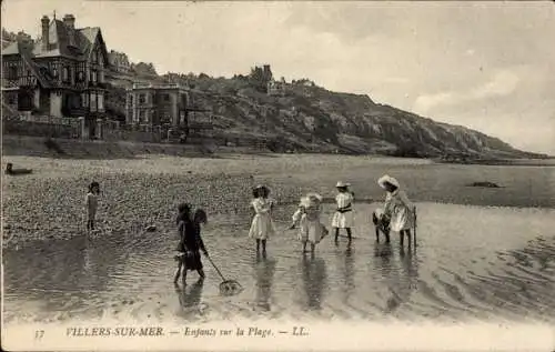 Ak Villers sur Mer Calvados, Kinder am Strand